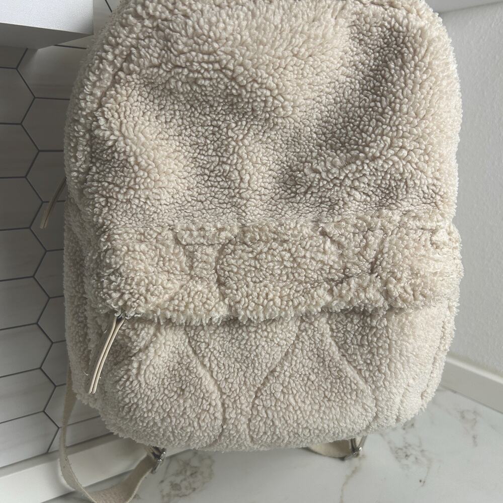 Primark Sherpa Mini Backpack Cream Cozy Fleece Neutral Aesthetic Travel Bag 90s